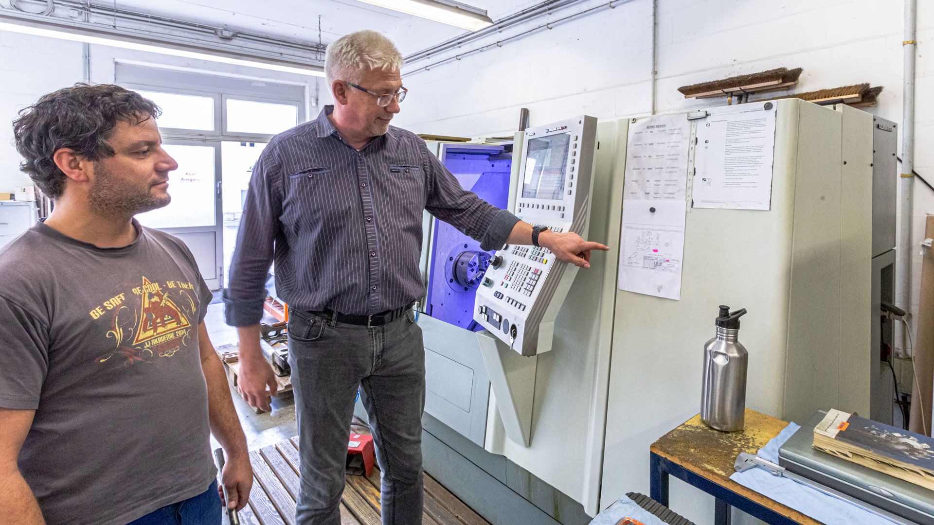 Ausbildung im BTZ Thale Erklärung durch Ingo Loske