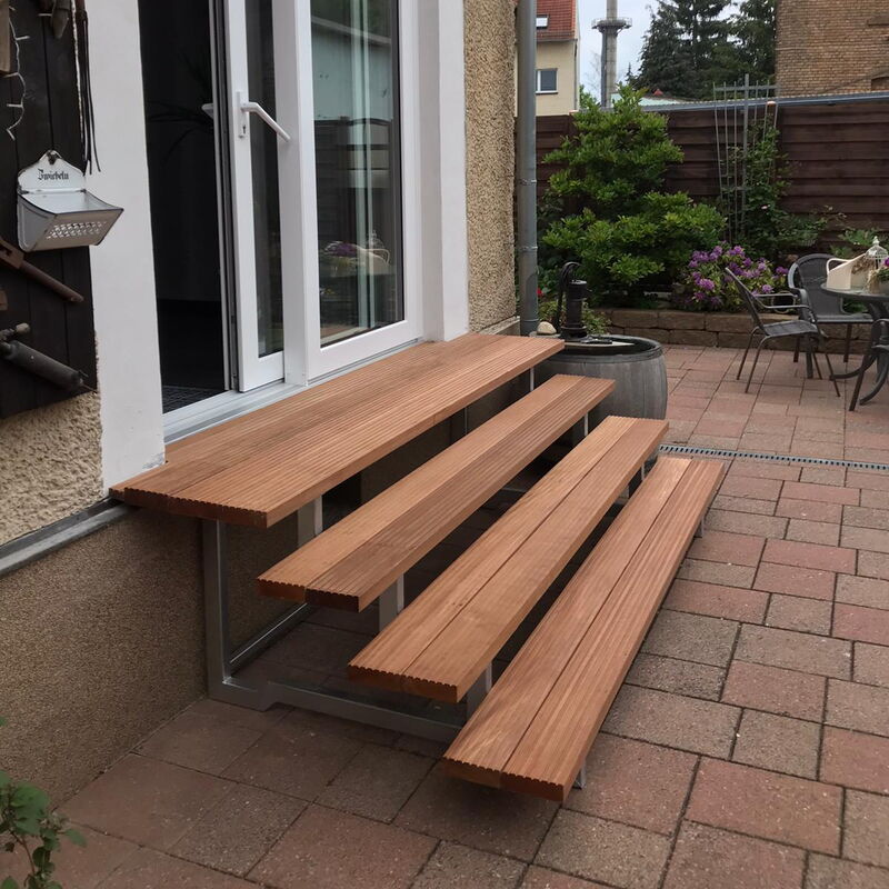 Holzbearbeitung Holztreppe BTZ Thale Produktion