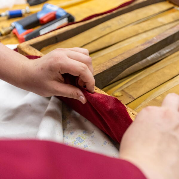 Stuhpolsterung BTZ Produktion Lehrling Übung