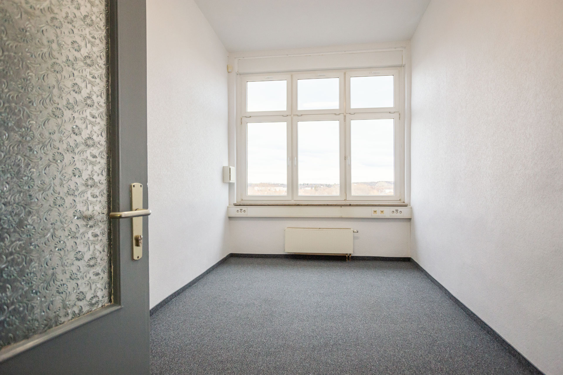 Raum Tür Fenster BTZ Thale Vermietung